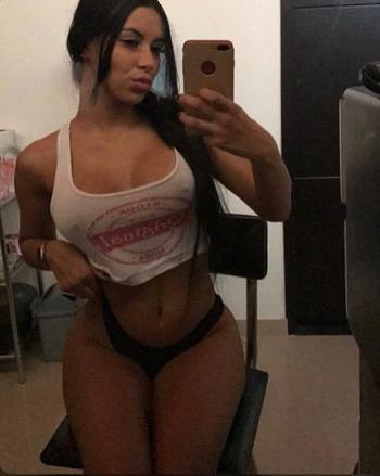 Jenny, 34  female escort, Elko